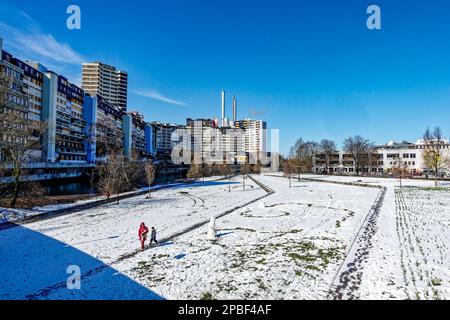 Winter am Ihme Zentrum Hannover. Stockfoto