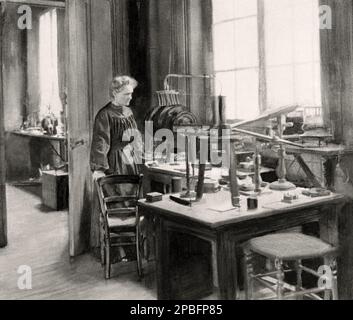1900 Ca , Paris , Frankreich : die gefeierte polnische Physikerin und Chemikerin MARIE CURIE ( geboren Maria Sklodowska , 1867 - 1934 ). Verheiratet mit dem Physiker PIERRE CURIE ( 1859 - 1906 ), einem Pionier der Kristallographie, des Magnetismus, der Piezoelektrizität und der Radioaktivität. Er teilte den Nobelpreis für Physik 1903 mit seiner Frau Marie Curie , Und Henri Becquerel, " in Anerkennung der außergewöhnlichen Leistungen, die sie durch ihre gemeinsamen Forschungen über die Strahlungsphänomene, die Professor Henri Becquerel entdeckte, erbracht haben" - foto storiche - foto storica - scienziato - Wissenschaftler - Portrait - ritratto - F Stockfoto