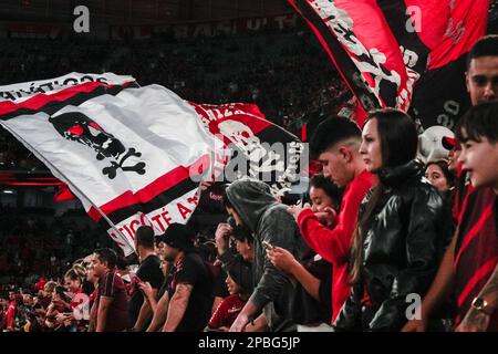 Curitiba, Brasilien. 12. März 2023. PR - Curitiba - 03/12/2023 - PARANAENSE 2023, ATHLETICO-PR X SAO JOSEENSE - Athletico-PR Fans während eines Spiels gegen Saojoseense im Stadion Arena da Baixada für die Paranaense-Meisterschaft 2023. Foto: Robson Mafra/AGIF/Sipa USA Guthaben: SIPA USA/Alamy Live News Stockfoto