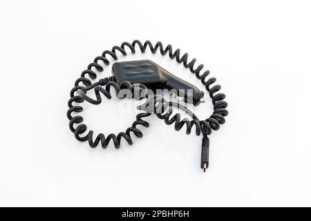 Schwarzes Autoladegerät für mobile Geräte isoliert auf weißem Hintergrund Stockfoto