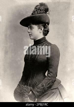 1889 Ca, Wien : die junge 18 Jahre alte baronesse MARY Alexandrine Freiin von VETSERA ( Marie - Win , 19 . märz 1871 - Mayerling 30 . januar 1889 ) , Tochter von Baron Vetsera und Helene Baltazzi . Mary war die Geliebte des österreichischen kronprinz RUDOLF von ABSBURG ( Laxenburg 21 . august 1850 - Mayerling 30 . januar 1889 ) , Sohn von Kaiser Franz Josef ( 1830 - 1916 ) , Kaiser von Österreich , König von Ungarn und Böhmen und Kaiserin Elisabeth von Bayer ( SISSI , 1937 - 1898 ). Mary und Rudolf begingen Selbstmord bei Fremden, mysteriösen und unklaren Zirkussteinen. - FRANCESCO GIUSEPPE - JOSEPH - ABSBURG - Stockfoto