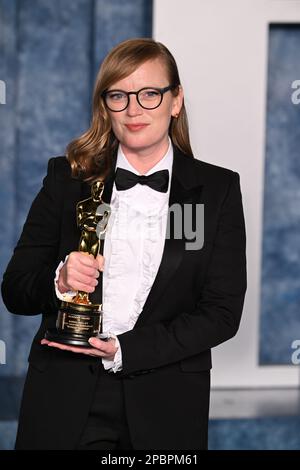 Sarah Polley, Preisträgerin des am besten angepassten Drehbuchs für „Women Talking“, nimmt an der Vanity Fair Oscar Party Teil, die im Wallis Annenberg Center for the Performing Arts in Beverly Hills, Los Angeles, Kalifornien, USA stattfindet. Foto: Sonntag, 12. März 2023. Stockfoto