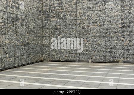 Die Große Gabionenmauer Stockfoto