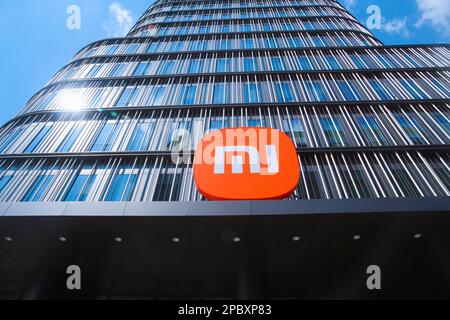 (DATEI) Ein Blick auf das HAUPTQUARTIER DES MI in Shanghai, China, 2. September 2021. 13. März 2023 - das Xiaomi 13 Ultra Flagship-Telefon wird voraussichtlich sein Stockfoto