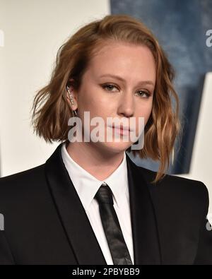 Beverly Hills, USA. 12. März 2023. Hannah Einbinder trifft am 12. März 2023 auf der Vanity Fair Oscar Party im Wallis Annenberg Center for the Performing Arts in Beverly Hills, Kalifornien, ein. © OConnor-Arroyo/AFF-USA.com Kredit: AFF/Alamy Live News Stockfoto
