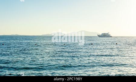 Luxusyacht im Roten Meer in Sharm El Sheikh. Ägypten. Stockfoto