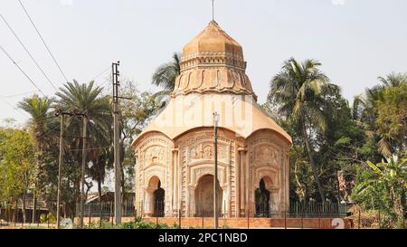 Blick auf den Bhawaniswar-Tempel, Jiaganj, Westbengalen, Indien. Stockfoto