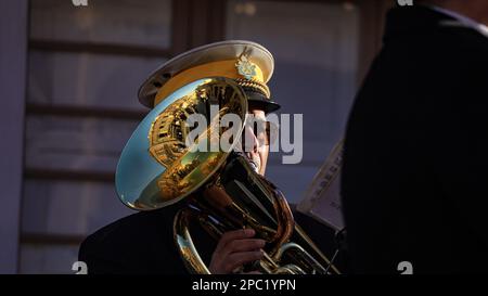 Reflexionen der Bandmitglieder Stockfoto