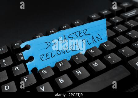 Handschriftlicher Text Katastrophenplan. Ein Wort, das besagt, dass wir Maßnahmen gegen gefährliche Situationen haben Stockfoto