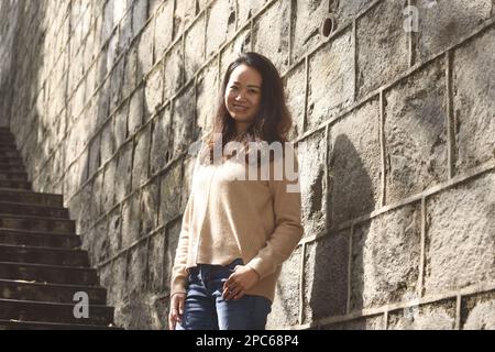 Denise Tam, eine ganzheitliche Ernährungswissenschaftlerin. Denis Tam hatte Mitte 20s Krebs und posierte für ein Foto in der Zentrale. 21FEB23 SCMP / K. Y. CHENG Stockfoto