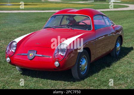 Chantilly, Frankreich - September 03 2016: Der Fiat-Abarth 750 ist eine kompakte Sportwagenserie, die von der italienischen Fertigungsfirma hergestellt wird Stockfoto