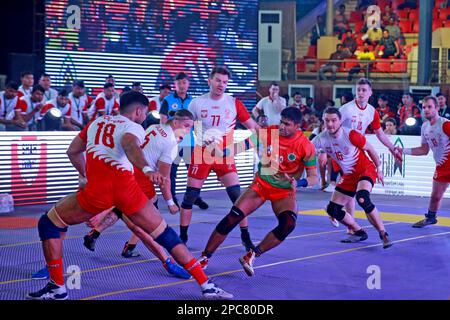 Bangladesch startete seine Bangabandhu Cup International Kabaddi mit einem schlichten 50-22-Punkte-Sieg über den europäischen Gegner Polen. Die Bangabandhu Cu Stockfoto