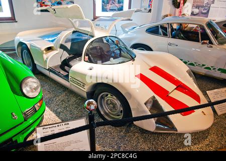 1966 Porsche 906, Europa, Porsche Carrera 6, 2-Liter-Sechszylindermotor Typ 901/20, 220 ps, Rennwagen mit Straßenzulassung, Porsche Automuseum Stockfoto