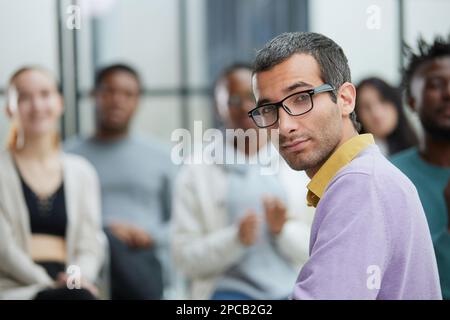 Porträt eines erfolgreichen jungen Geschäftsmanns Stockfoto