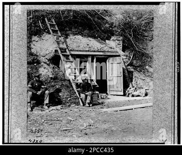 Dutch Gap Canal ... Am 1864. November, als der Kanal gegraben wurde. Fotosammlung Des Bürgerkriegs, Nr. 4320. Afroamerikaner, Militär, Virginia, 1860-1870, Kanäle, Virginia, James River, 1860-1870, Usa, Geschichte, Bürgerkrieg, 1861-1865, Militärpersonal, Union. Stockfoto