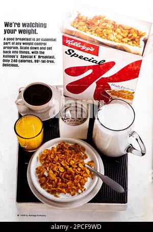 Kellogg's Cerealien Breakfast Werbespot in einem NatGeo Magazin Juli 1968 Stockfoto