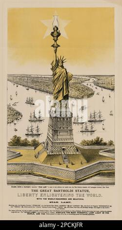 1885, New York , USA : in der Werbung für Star Lamp wird die Freiheitsstatue mit einer Kerosinlampe und russischen, britischen und amerikanischen Kriegsschiffen in der Ferne gezeigt . Illustrationslithographie von Veröffentlicht von Currier & Ives, New York. Der französische Architekt und Bildhauer FREDERIC AUGUSTE BARTHOLDI (Colmar, Elsass 1834 - 1904 ), Autor der Freiheitsstatue auf Bedloe's Island, New York Harbor . - ARCHITETTO - ARCHITETTURA - SCULTORE - SCULTURA - SKULPTUR - KUNST - ARTE - litografia - Incisione - Gravur - Illustration - illustrazione - FOTO STORICHE - GESCHICHTE - STATUA DELLA Libertà Stockfoto