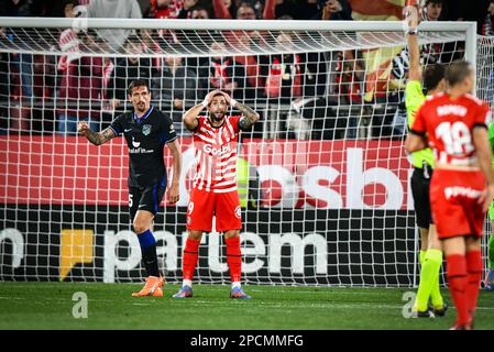 Gerona, Spanien. 13. März 2023. Castellanos (FC Girona) während eines Spiels in La Liga Santander zwischen dem FC Girona und Atletico de Madrid am 13. März 2023 im Estadio Municipal de Montilivi in Girona, Spanien. (Foto/Felipe Mondino) Kredit: Unabhängige Fotoagentur/Alamy Live News Stockfoto