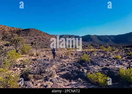 Wanderung auf der Hadash-Wakan-Route in den westlichen Hajar-Bergen, Wakan, Oman Stockfoto