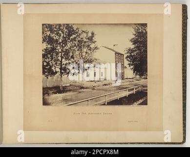 Slave Pen, Alexandria, Virginia / negativ von WM. R. Pywell; positiv von Einem Gardner. Illus. In: Gardners fotografisches Skizzenbuch des Krieges / Alexander Gardner. Washington, D.C. : Philp & Solomons, [c1866], v. 1, no 2, Copyright A. Gardner, Titel von item. Sklavenquartiere, Virginia, Alexandria, 1860-1870, Sklavenhandel, Virginia, Alexandria, 1860-1870, Usa, Geschichte, Bürgerkrieg, 1861-1865. Stockfoto