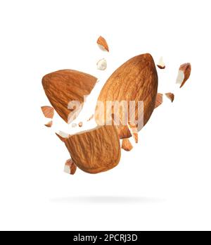 Leckere Mandelstücke auf weißem Hintergrund Stockfoto