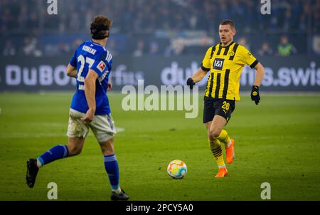 Gelsenkirchen, Deutschland. 11. März 2023. Julian Ryerson (BVB) FC Schalke 04 – Borussia Dortmund 11.03.2023 Copyright (nur für journalistische Zwecke) Stockfoto