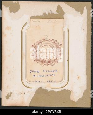 Gefreiter John Fuller Bingham von Co H, 16. Connecticut Infanterie-Regiment in Uniform mit Bajonettgewehr vor dem bemalten Hintergrund, das Militärlager / N.A. zeigt & R.A. Moore, Fotografen, Ecke östlich vom Allyn-Haus. Liljenquist Family Sammlung von Bürgerkriegsfotos, pp/liljpaper. Bingham, John Fuller, 1844-1862, Usa, Armee, Connecticut Infanterie Regiment, 16. (1862-1865), People, Soldiers, Union, 1860-1870, Militäruniformen, Union, 1860-1870, Gewehre, 1860-1870, Bajonette, 1860-1870, Hintergründe, 1860-1870, USA, Geschichte, Bürgerkrieg, 1861-1865, Militärpersonal, Stockfoto