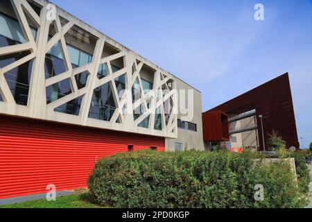 TOULOUSE, FRANKREICH - 28. SEPTEMBER 2021: Universität Toulouse Jean Jaures, Frankreich. Universite de Toulouse ist eine der ältesten Universitäten (Foun Stockfoto