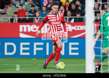 Arnau Martinez von Girona während der spanischen Meisterschaft La Liga zwischen dem FC Girona und Atletico de Madrid am 13. März 2023 im Montilivi-Stadion in Girona, Spanien - Foto: Irina R Hipolito/DPPI/LiveMedia Stockfoto