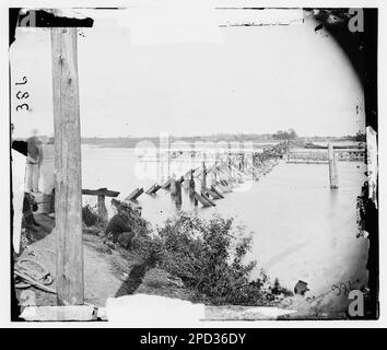 Virginia. Ruinen der Brücke auf der Richmond & York River Railroad. Am 17. Mai 1862 zerstört, um die Eisenbahn für die Konföderierten nutzlos zu machen. Bürgerkriegsfotos, 1861-1865. Usa, Geschichte, Bürgerkrieg, 1861-1865. Stockfoto