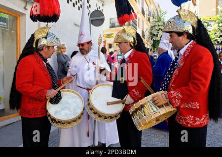 Judios Colinegros (schwarz-angebundene Juden) und Büßer. Prozession der Karwoche. Baena. Provinz Córdoba. Spanien Stockfoto
