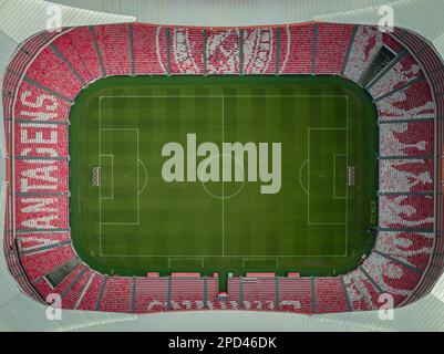 Estadio do Sport Lisboa e Benfica. Mehrzweckstadion in Lissabon, Portugal. Drohnen-Perspektive. Fußballstadion Stockfoto