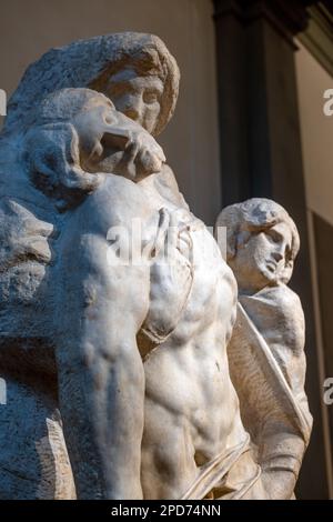 Palestrina Pietá in der Galleria dell'Accdemia in Florenz. Unfertige Skulptur, die einst von Michelangelo gedacht wurde, aber wahrscheinlich von Bernini oder Menghini Stockfoto