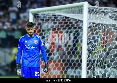 Sao Paulo, Brasilien. 14. März 2023. SP - Sao Paulo - 03/13/2023 - PAULISTA 2023, SAO PAULO X AGUA SANTA - Rafael Torwart von Sao Paulo während eines Spiels gegen Agua Santa im Arena Allianz Parque Stadion für die Paulista Meisterschaft 2023. Foto: Marcello Zambrana/AGIF/Sipa USA Kredit: SIPA USA/Alamy Live News Stockfoto