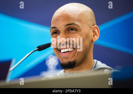 Madrid, Madrid, Spanien. 14. März 2023. Fabinho (Liverpool) während der Pressekonferenz vor dem Fußballspiel zwischen.Real Madrid und Liverpool, gültig für die zweite Etappe der Runde 16 der UEFA ChampionÃs League, die am Mittwoch, den 15. März 2023 im Bernabeu-Stadion in Madrid, Spanien, gefeiert wurde (Bild: © Alberto Gardin/ZUMA Press Wire) NUR ZUR REDAKTIONELLEN VERWENDUNG! Nicht für den kommerziellen GEBRAUCH! Stockfoto