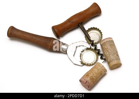 Korkenzieher mit Kork, Flaschenöffner mit Flaschenverschluss, Ausschnitt Stockfoto