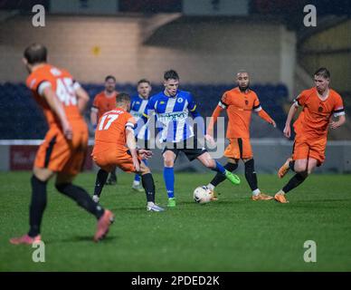 Chester, Cheshire, England. 14. März 2023 Chester's Charlie Caton am Ball, während des Chester Football Club V Peterborough Sports Football Club im Deva Stadium, in der National League North (Bild: ©Cody Froggatt/Alamy Live News) Stockfoto