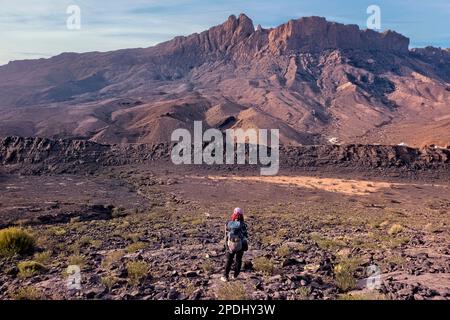 Wanderung zum Jebel Shams, dem höchsten Gipfel in Oman, Al Hamra, Oman Stockfoto