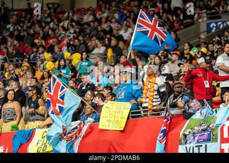 Vancouver, Kanada. 4. März 2023. Fans von Fuji nehmen am jährlichen Rugby Sevens-Turnier von HSBC Canada auf dem BC Place Teil. Kredit: Joe Ng/Alamy Live News. Stockfoto