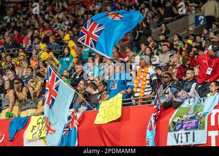 Vancouver, Kanada. 4. März 2023. Fans von Fuji nehmen am jährlichen Rugby Sevens-Turnier von HSBC Canada auf dem BC Place Teil. Kredit: Joe Ng/Alamy Live News. Stockfoto