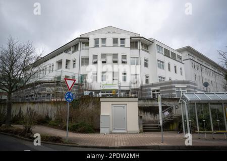 Bad Naunheim, Deutschland. 14. März 2023. Die Baustelle des Hochwaldkrankenhaus Bad Nauheim des Gesundheitszentrums Wetterau gGmbH. Kredit: Sebastian Gollnow/dpa/Alamy Live News Stockfoto