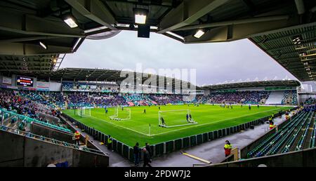 Allgemeiner Blick auf Windsor Park. BetMcLean Cup Finale 2023, Linfield gegen Coleraine. Nationalstadion im Windsor Park, Belfast. Stockfoto