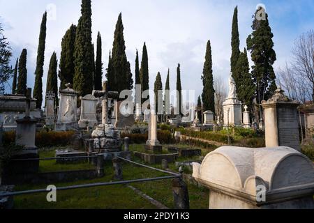 Der englische oder protestantische Friedhof in Florenz, Italien. Unter den Gräbern ist die der Dichterin Elizabeth Barrett Browning und Fanny Holman-Hunt Stockfoto