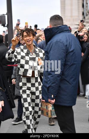 Jaden Smith vor Louis Vuitton, während der Paris Fashion Week Stockfoto