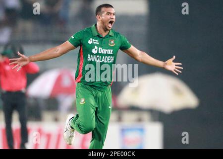 Taskin Ahmed während des Bangladesch-England-3.-Spiels und des letzten T20I-Spiels von drei Spielserien im Sher-e-Bangla National Cricket Stadium, Mirpur, Dhaka, Ba Stockfoto