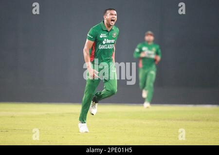 Taskin Ahmed während des Bangladesch-England-3.-Spiels und des letzten T20I-Spiels von drei Spielserien im Sher-e-Bangla National Cricket Stadium, Mirpur, Dhaka, Ba Stockfoto