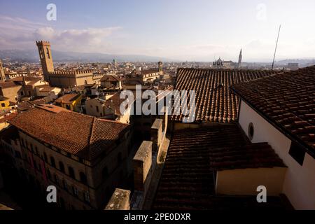 Blick vom Pazzo Vecchio Turm über die Stadt Florenz in Italien Stockfoto