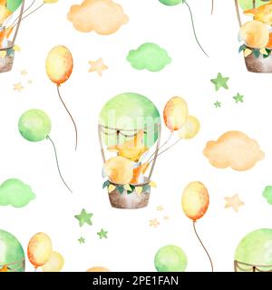 Aquarelle, nahtlose Muster, Cartoon-Sterne, Wolken. Süße Babymuster. Für Stoff, Textil, Kinderdesign Stockfoto