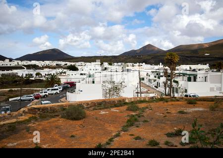 Blick über das kleine Dorf Uga Lanzarote, Kanarische Inseln, Spanien Stockfoto