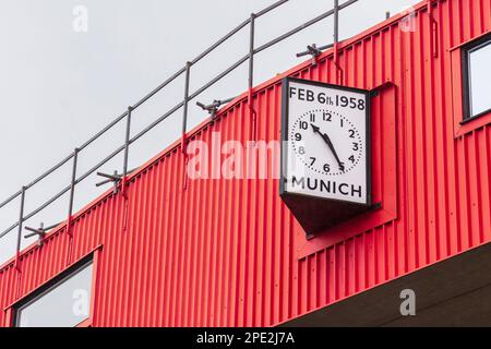 Münchner Uhrendenkmal in Old Trafford, Heimat von Manchester United Stockfoto